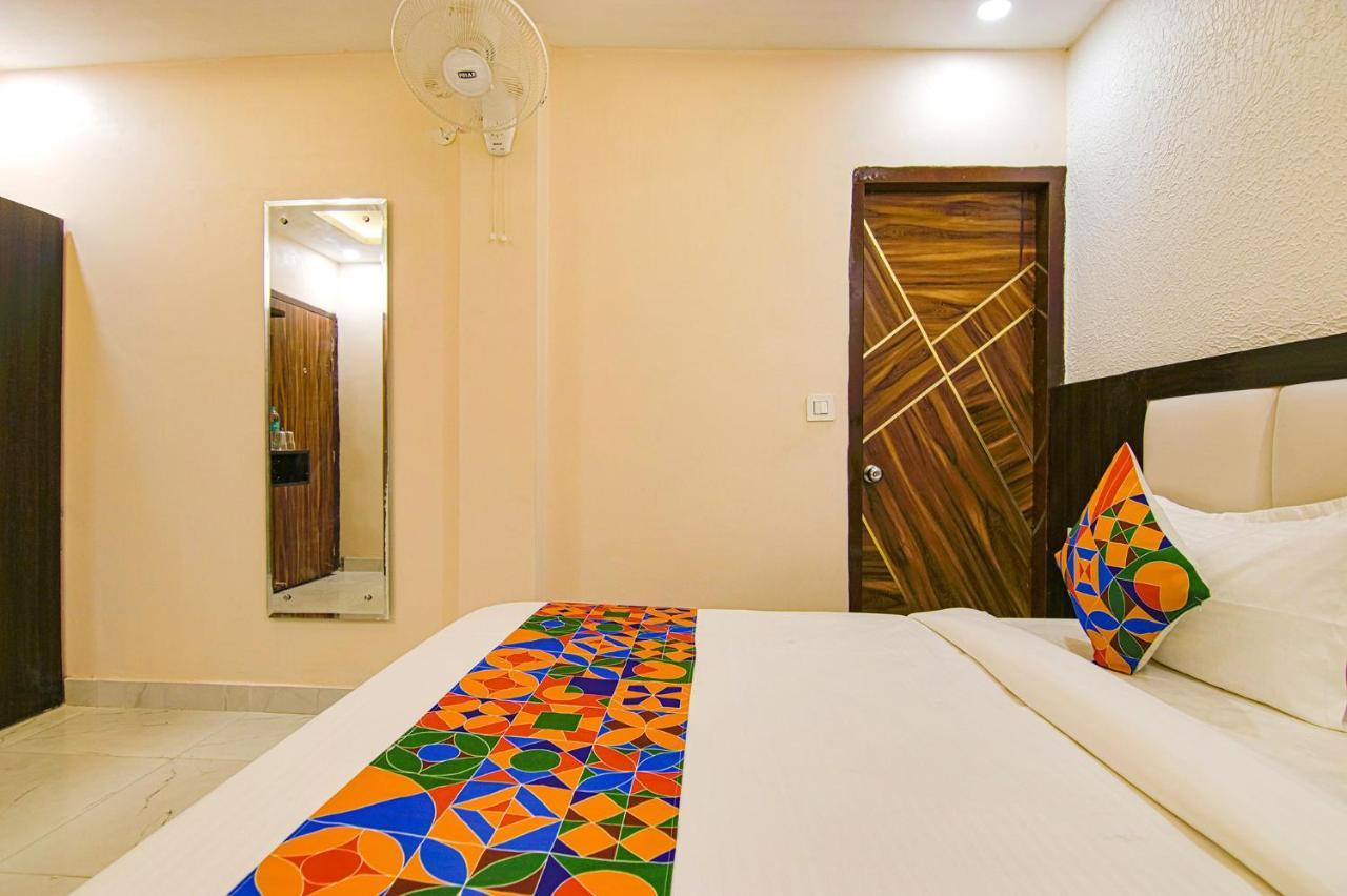 Fabhotel Palm Plaza Zirakpur Eksteriør bilde